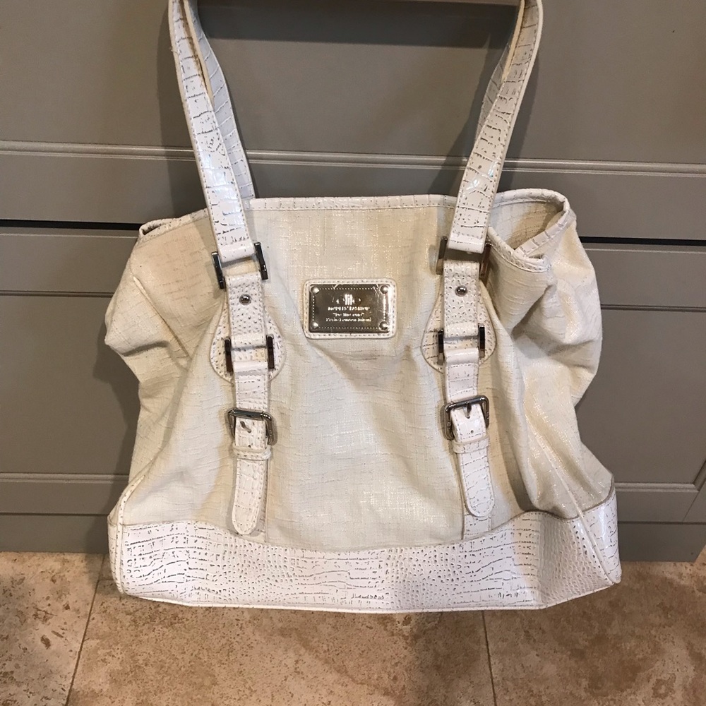 White purse